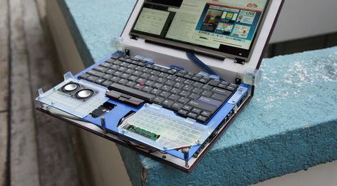 DIY Laptop Hacker Laptop, Laptop Diy, Computer Diy, Open Source Hardware, Computer Projects, Diy Laptop, Mobile Computing, Pc System, Latest Laptop