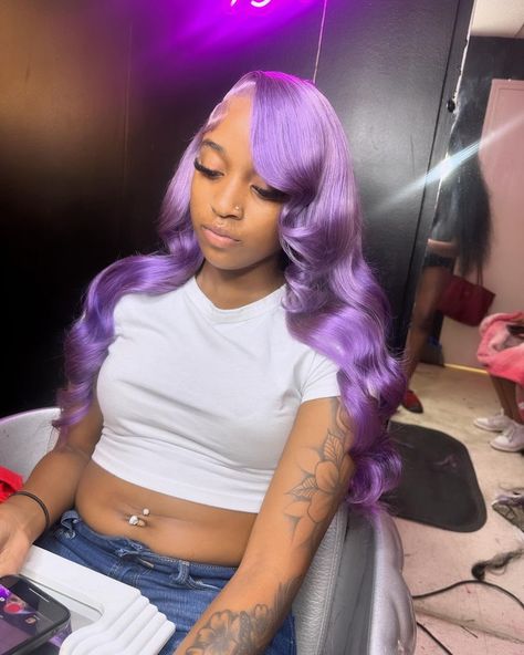 Sooo beautiful hair color😍Love the hair magic from stylist @tejahshairtreasury💜   Follow @bombtress_hair for more hair inspirations🤗  . . . . . . . . . . . #explore #hairinspiration #613wig #blondewig #blondehair #613hair #613blondehair #coloredwigs #lacefrontwig #bodywavehair #bodywavewigs #lacefront #wigunits #wiginstall #lacewigs #lacefrontalwig #issawig #wigstore #wigsale #wigsforsale #colorwigs #gluelesswig #transparentlace #frontalunits #frontalwig #wigfactory #hdwigs #customwigs Light Purple Hair, Full Lace Wig Human Hair, Dyed Hair Purple, Frontal Wig Hairstyles, Purple Wig, Lavender Hair, Beautiful Hair Color, Pretty Hair Color, 100 Human Hair Wigs