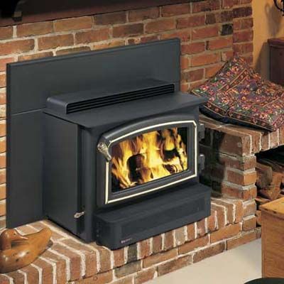 Regency Classic H2100 Hearth Heater Woodstove Ideas, Wood Burning Stove Insert, Best Pellet Stove, Homestead Family, Wood Fireplace Inserts, Woodburning Stove Fireplace, Small Wood Burning Stove, Wood Burning Insert, Stove Ideas