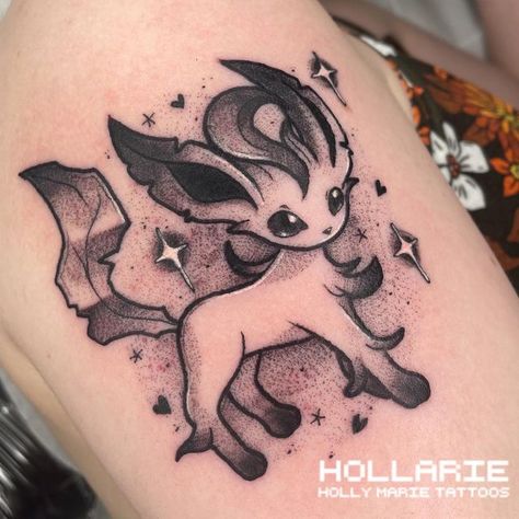 Pokemon Half Sleeve Tattoo, Simple Black Traditional Tattoo, Leafeon Tattoo Design, Leafeon Drawing, Tattoos Pokemon, Eevee Evolutions Tattoo, Cute Pokemon Tattoo, Leafeon Tattoo, Stardew Tattoo