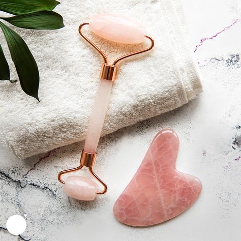 “ you are enough just as you are “   The Rose Quartz Facial Roller is an incredible tool for inner and outer beauty by resonating with the Heart Chakra!  The Rose Quartz Face Roller is a unique and powerful tool that helps to bring radiance and glow to the skin by improving blood circulation and promoting lymphatic functions. It helps to enhance the elasticity of the skin and reduce fine lines. Rose Quartz Face Roller, Quartz Face Roller, Holistic Products, Roller And Gua Sha, Jade Face Roller, Jewellery Photography Inspiration, Tighten Skin, Aesthetic Roses, Premium Skincare