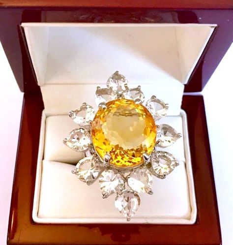 Cluster Oval Citrine and White Heart Quartz Silver Ring, Yellow Citrine Surrounded with 12 Heart Cut White Quartz, Natural Gemstones Green Emerald Ring, Quartz Gemstones, Thick Ring, Unusual Rings, Citrine Pendant, Contemporary Ring, Yellow Citrine, Citrine Stone, Peridot Ring