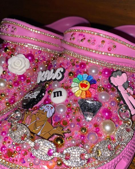 Custom Adult Full Bling w/ Chain 💕‼️ORDER NOW‼️ • • • #pittsburgh #crocs #explorepage #explore #explorepage✨ #summerwalker #fashion #style #footwear Bling Out Crocs, Blinged Out Crocs, Bling Crocs, Crocs Ideas, Custom Crocs, Crocs Fashion, Girly Shoes, Diy Phone, Diy Phone Case