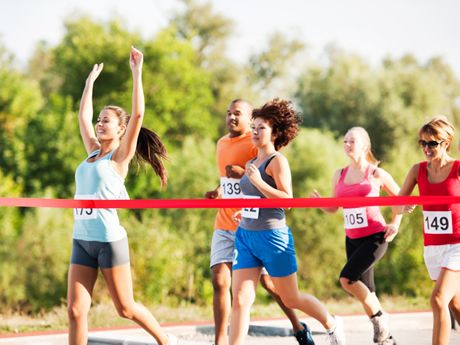 A Woman's Guide to Half-Marathon Training First Marathon, Fitness Articles, Half Marathon Training, Running Tips, Motivation Fitness, Marathon Training, Training Plan, Workout Motivation, Half Marathon