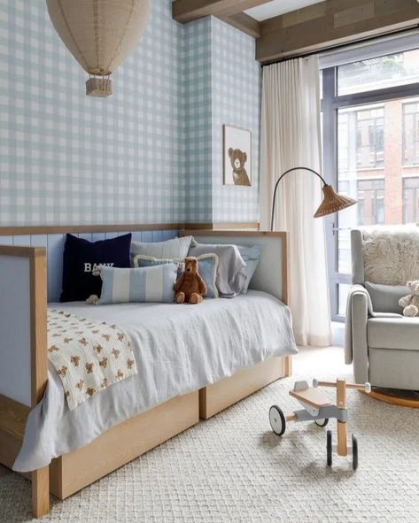 People who live in small spaces likely know that available space is meant to be maximized, especially those who have children and live in major cities like New York. That was one of the main goals of interior designer Becky Shea, of Becky Shea Design, when transforming a home office into a dreamy nursery. Tap the link in bio for the full tour via @beckysheadesign Nyc Nursery Theme, Small Boy Nursery Ideas, Boys Toddler Room, Boy Toddler Room, Preppy Nursery, Baby Boy Nursery Room Ideas, Nursery Photos, Beachy Preppy, Dreamy Nursery