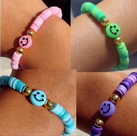 preppy clay bead Bff Bracelets Ideas, Clay Bead Bracelet Ideas Matching Bff, Bff Bracelet, Christmas Fair Ideas, Keychain Ideas, Bff Bracelets, Bracelet Craft, Sleepover Things, Bracelets Patterns