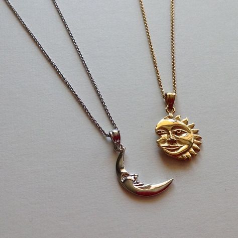 Cheap Bohemian Beaded Necklaces For Festivals, Cheap Crescent Moon Charm Jewelry, Sun And Moon Necklace, Friendship Necklaces, Dope Jewelry, Charm Necklaces, Funky Jewelry, Moon Jewelry, Jewelry Inspo