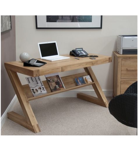 Simple Work Desk, Oak Computer Desk, Diy Computer Desk, Solid Oak Furniture, Small Computer Desk, Computer Desks, To Get, Diy Desk, Wooden Desk