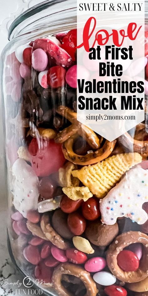 Love at First Bite: A Sweet & Salty Valentine's Snack Mix Valentines Snacks, Valentine Desserts, Preschool Valentines, Parenting Ideas, Valentines Day Food, Friday Favorites, Chex Mix, Valentines Day Treats, Valentines Food