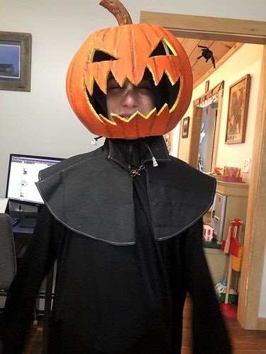 Jack O Lantern Diy, Lantern Costume, Jack O Lantern Costume, Lantern Head, Pumpkin Stem, Diy Costume, The Jack, Warrior Cats, Eva Foam