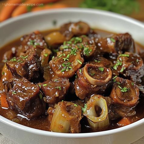 Braised Oxtails – Hearty and Tender - My Home Made Recipe Oxtail Curry Recipe, Cheesy Hamburger Potato Soup, Hamburger Potato Soup, Braised Oxtail, Homemade Potato Soup, Ginger Beef, Oxtail Recipes, Easy To Make Snacks, Cherry Cheesecake