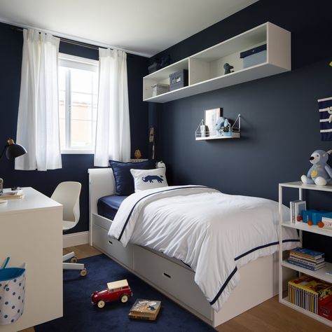 29 Small Boys Bedroom Ideas with a Rustic Charm Young Mans Bedroom Ideas Small Spaces, Small Boys Bedroom Ideas, Young Mans Bedroom Ideas, Small Boys Bedroom, Young Mans Bedroom, Small Boys Bedrooms, Boys Bedroom Ideas, Small Boy, Boys Rooms