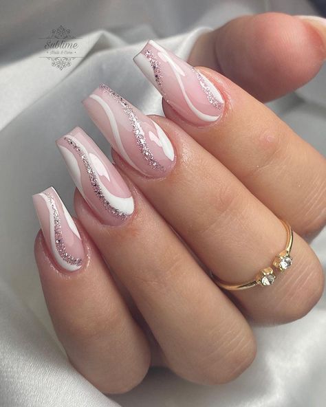 Plain Nails, Formal Nails, Fancy Nails Designs, White Acrylic Nails, Girly Acrylic Nails, Acrylic Nails Coffin Pink, White Nail, Acrylic Nails Coffin Short, Pink Acrylic Nails