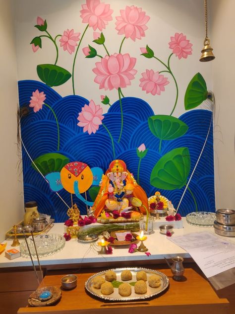 Mandir Wall Painting, Pichwai Wallpaper, Mandir Background, Ganapati Bappa Morya, Ganesh Decoration, Home Mandir, Pookalam Design, Ganapati Bappa, Eyes Aesthetic