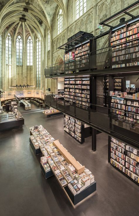 Photo 8 of 12 in The World’s Top Bookshops Will Make You Want to Drop Everything and Read - Dwell Huge Library Aesthetic, Metal Interior Design, Reading Room Decor, Library Cafe, Elegant Home Office, Church Conversions, Vintage Bookshelf, Library Inspiration, Library Aesthetic