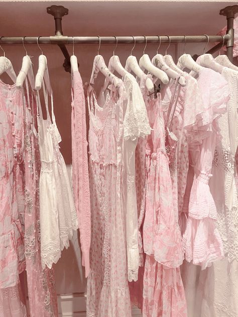 Pink Everything Girly, Loveshakefancy Aesthetic, Loveshack Fancy Aesthetic, Lsf Aesthetic, Galinda Upland, Loveshackfancy Aesthetic, Pink Pastry, Stockholm Summer, Spoiled Daughter