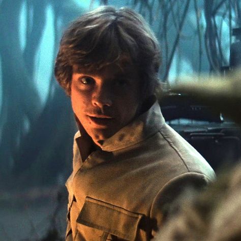 Luke Skywalker Return Of The Jedi, Luke Skywalker Cute, Luke Skywalker Pfp, Luke Skywalker Young, Old Luke Skywalker, Luke Skywalker A New Hope, Luke Skywalker Aesthetic, Luke Skywalker Dagobah, Luke Skywalker Wallpaper