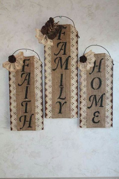 Burlap Classroom, Burlap Signs, Burlap Background, Burlap Projects, Beaded Butterfly, Burlap Decor, Burlap Crafts, Burlap Lace, Burlap Flowers