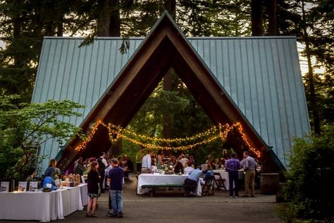 Hoyt Arboretum Wedding, Glass Atrium, Oregon Wedding Venues, Hoyt Arboretum, Oregon Style, Lakeside Garden, Portland Wedding Venues, Elegant Ballroom, Arboretum Wedding