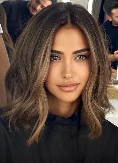 30 Gorgeous Brunette Hair Color Ideas with Babylights Ash Brown And Caramel Balayage, Perfect Balayage, Sunkissed Hair, Balayage Brown, Rambut Brunette, Mom Cut, Brown Hair Inspo, Brunette Balayage, Brunette Hair With Highlights