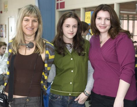 Twilight (2008). Behind the Scenes. Catherine Hardwicke, Jackson Rathbone, Stephanie Meyers, Twilight 2008, Twilight Cast, Twilight Photos, Twilight Film, Stephenie Meyer, Twilight Series