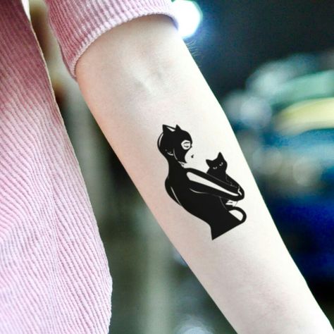 Catwoman Tattoo, Batman Tattoo Sleeve, Couple Tattoo Ideas, Illustrative Tattoo, Bats Tattoo Design, Batman Design, Tattoos Temporary, Batman Tattoo, Bat Tattoo