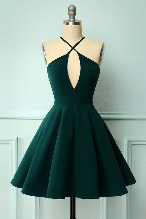 Dark Green Prom Dresses, Dresses Pakistani, Green Homecoming Dresses, Fest Outfits, Dresses Beach, Dresses Beautiful, Chique Outfits, Dresses Boho, Graduation Dresses