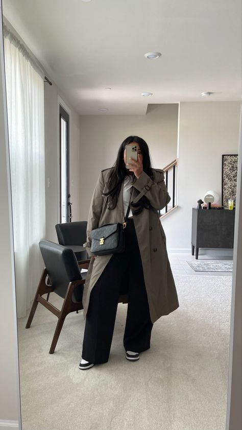 Nike dunks, panda dunks, trench coat, vintage, outfit inspo