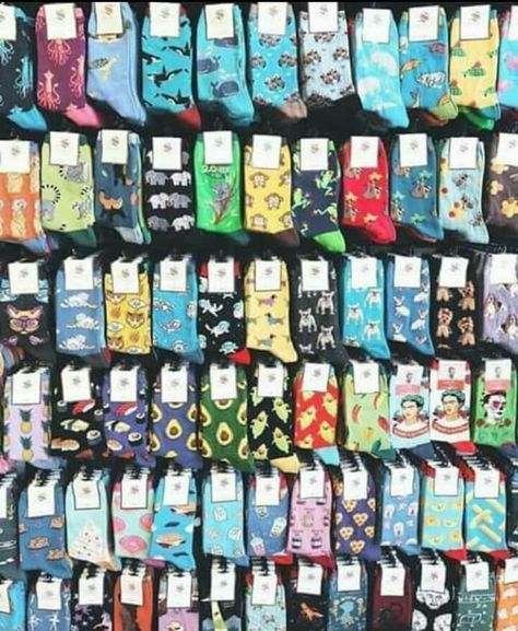 pinterest>>@averywarren15💫 #fashion #recipes #homedecor #dresses #quotes #hairstyles #shorthairstyles #inspirationalquotes #funnymemes #naildesigns #music #happiness Toe Up Socks, Grunge Style Outfits, Pop Punk Fashion, Funky Socks, Stylish Socks, Skateboarder, Crazy Socks, Cute Socks, Happy Socks