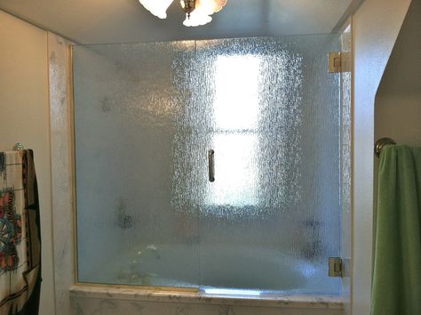 rain shower glass - Google Search Lessen the need to wipe down each time (great b/c our water is super hard) Frosted Bathroom Door, Shower Makeover Diy, Etched Glass Shower Doors, Frosted Shower Doors, Frosted Glass Shower Door, Install Glass Shower Door, Shower Makeover, Shower Door Designs, Shower Door Installation