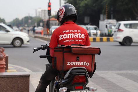 Food delivery tech giant Zomato has pulled its operations out of 225 cities after reporting losses of Rs 346.6 crore for the quarter that ended in December due to slowdown in the food delivery business Food Ordering App, Food Delivery Business, Delivery Business, Initial Public Offering, Meal Delivery Service, Foods Delivered, Order Food, Business Intelligence, South India