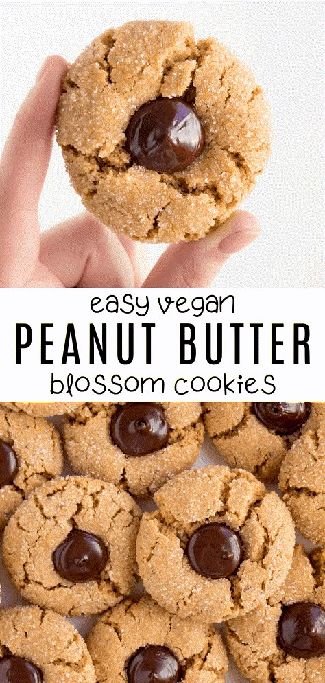 Vegan Peanut Butter Blossoms, Peanut Butter Blossom, Buttery Sugar Cookies, Vegan Christmas Cookies, Peanut Butter Blossom Cookies, Best Holiday Cookies, Soft Cookies, Christmas Easy, Vegan Cookies Recipes