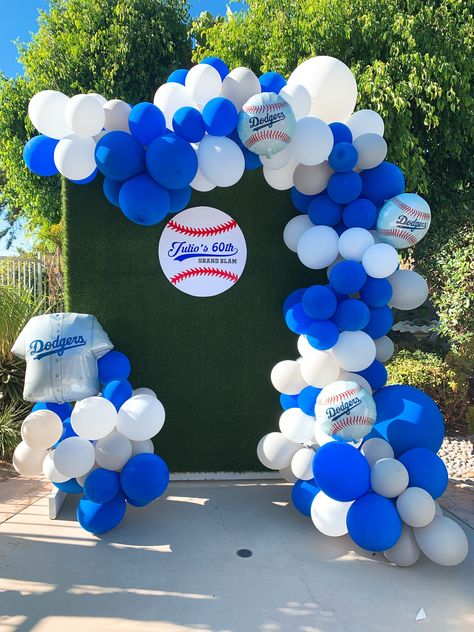 Dodger Theme Birthday Party, Dodgers Baby Shower Ideas, La Dodgers Birthday Party, Baseball Balloons, Baby Shower Balloon Decor, Dodger Party, Dodgers Birthday Party, Dodgers Party, Baseball Theme Birthday Party