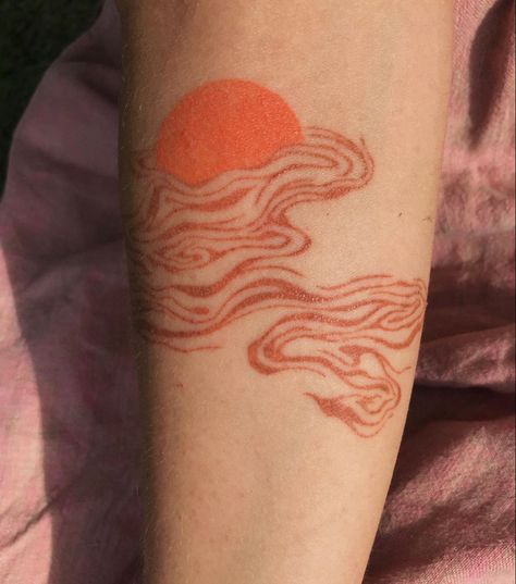 Swirly Tattoo, Brown Tattoo Ink, Trippy Tattoo, Abstract Tattoo Ideas, Cuff Tattoo, Abstract Tattoo Designs, Remembrance Tattoos, Magic Tattoo, Hip Tattoos Women