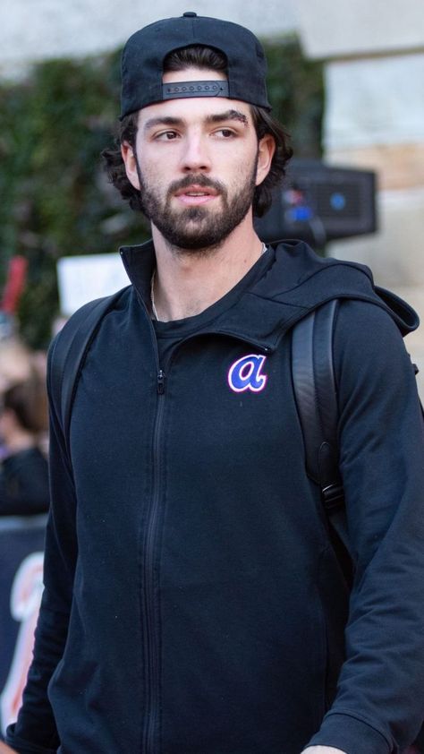 Baseball Haircut, Baseball Haircuts, Mlb Baseball Players, Guys Style, Dansby Swanson, Cody Bellinger, Haircut Men, Baseball Guys, Baseball Boys