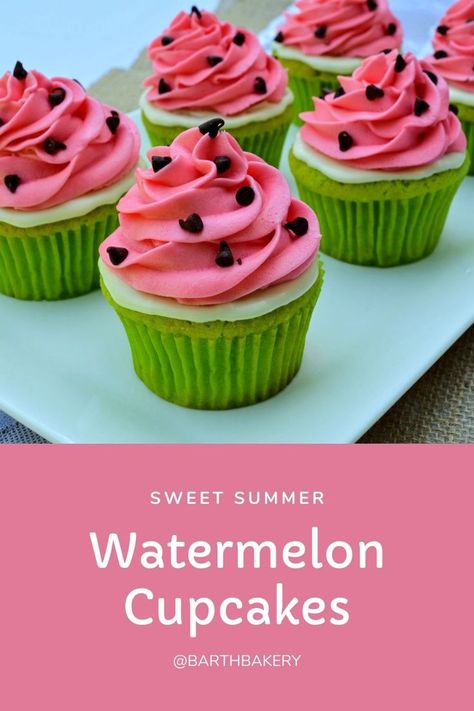 Watermelon Cupcakes Recipe, Watermelon Activities, Adorable Cupcakes, Melon Birthday, Watermelon Cookies, Watermelon Cupcakes, Watermelon Birthday Parties, Barbeque Party, Cupcake Mix