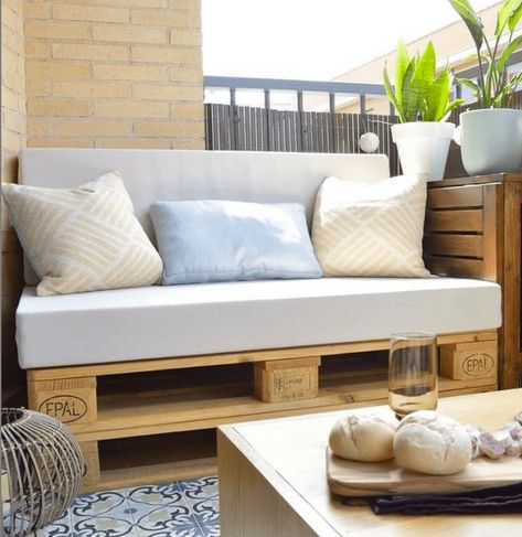 How to Build a Pallet Couch for Your Balcony - Balcony Boss Small Patio Couch, Balcony Pallet Furniture, Pallet Sectional Couch, Small Wooden Sofa, Pallet Furniture Outdoor Couch, Pallet Sectional, Diy Pallet Couch, Pallet Seating, Two Seater Couch