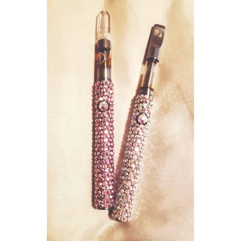 Feat. Cannabling Rhinestone Vape Pen in Rosé and Moon. Available now at https://www.shopcannabling.com. . . #vape #vapepen #rhinestone #bling #cannabling #shopcannabling Bedazzled Battery Pen, Bedazzled Cartridge Pen, Bedazzled Pen, Bling Ideas, Crystal Room, Rhinestone Projects, Cool Lighters, Rhinestone Crafts, Pretty Pens