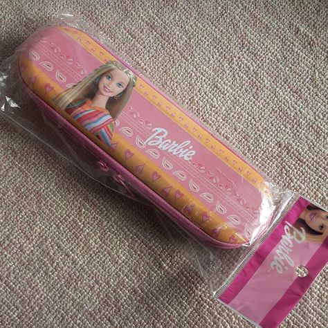 #barbie #y2k Dreamy Nostalgia, Barbie Merch, Los 90s, 2000 Barbie, Barbie Items, Y2k Nostalgia, Princess Kitty, Childhood Memories 90s, Princess And The Pauper