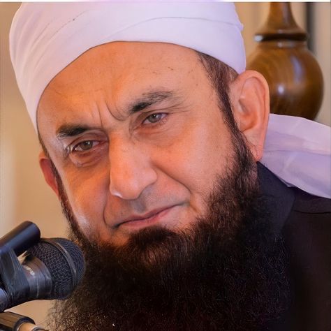 Moulana Tariq Jameel Pics, Molana Tariq Jameel Wallpaper, Kareena Photo, Tuta Dil Photo, Tariq Jamil, Molana Tariq Jameel, Tariq Jameel, Qur'an Photography