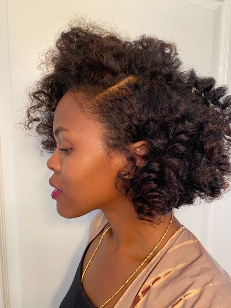 Bantu Knot Outs on Super Fine, Blow Dried Natural Hair With Pictures! - Curly Nikki Braided Bantu Knots Hairstyles, Bantu Knots With Braids, Braided Bantu Knots, Blow Dried Natural Hair, Bantu Knots Hairstyles, Blow Dry Natural Hair, Braid Out Natural Hair, Braids Kids, Natural Hair Blowout