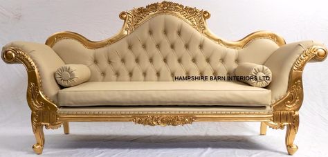 Sofa Wedding, Wedding Sofa Design, Wedding Sofa, Bridal Sofa Furniture, Royal Sofa Design, Antique Victorian Sofa, Royal Sofa, Victorian Antique Sofa, Royal Sofa Design Wood