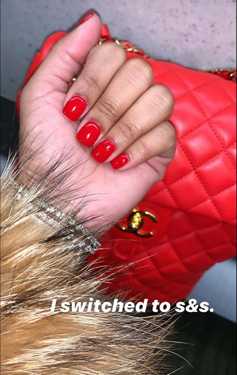 Short Red Nails Black Women, Red Overlay Nails, Red Short Square Acrylic Nails, Red Short Nails Ideas, Short Red Acrylic Nails, French Tip Red, Red Short Nails, Red Overlay, Natural Nails Manicure