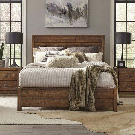 Simple Farmhouse Bedroom Antique Farmhouse, Bedroom Decor Rustic Farmhouse Style, Rustic King Bed Frame, King Size Bed Master Bedrooms Farmhouse, Scandinavian Master Bedrooms Decor, Farmhouse Bedroom With Dark Furniture, Bedroom With Wooden Headboard, Dark Master Bedrooms Decor Cozy, Wood And Black Bedroom