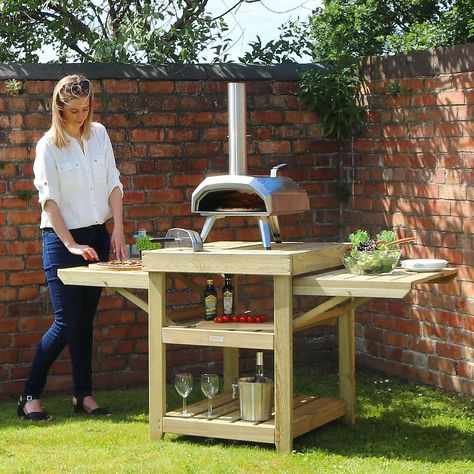 Garden Pizza Oven, Pizza Oven Table, Pizza Table, Pizza Oven Outdoor Diy, Garden Pizza, Barbecue Sides, Central Table, Diy Pizza, Diy Bbq