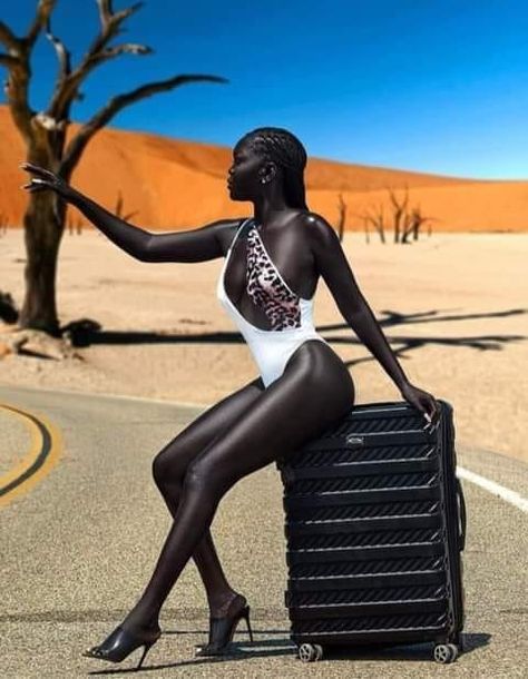 Nyakim Gatwech, Today Is Friday, Desert Road, Dark Skin Beauty, Dark Skin Women, Human Hair Lace Wigs, African Beauty, Dresses To Wear To A Wedding, Look At You