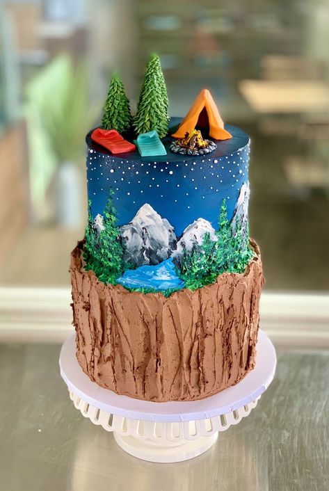 Camp Cake Ideas, Camping Smash Cake, Hiking Cake Ideas, Outdoors Birthday Cake, Camping Cake Ideas, Camping Themed Cake, Happy Camper Cake, Camping Theme Cakes, Camping Birthday Cake