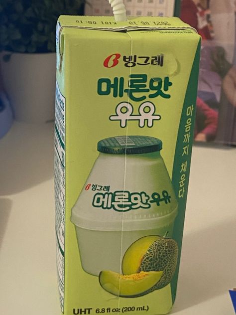 Melon Milk Aesthetic, Korean Juice, Kore Style, Melon Milk, Korean Drinks, Korean Snacks, Honeydew Melon, Banana Milk, Cute Snacks