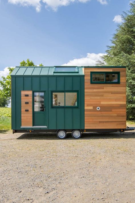 Tiny House Mina Boasts Gorgeously Bright Interior with a Skylight Bright Interior, Cedar Cladding, Colorful Interior, Loft Bedroom, Tiny House Trailer, Ply Wood, Tiny House Interior, Tiny House Living, Bedroom Loft