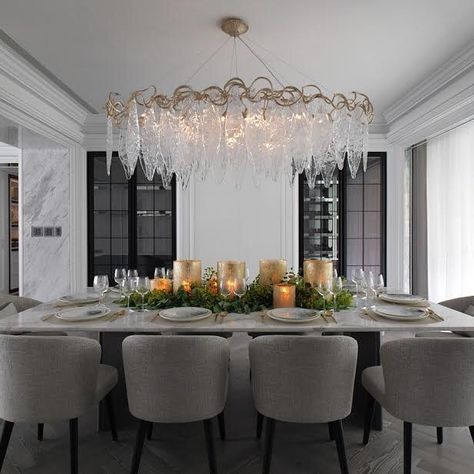 Serip on Instagram: “Stunning #SeripNiagaraCollection chandelier in the dining area of this private residence in Taipei, showcasing a neutral and minimal style…” Ideas Comedor, Formal Dining Room Table, Centre Tables, Organic Lighting, Lighting Chandelier, Dinner Room, Luxury Dining Room, Elegant Dining Room, Luxury Dining